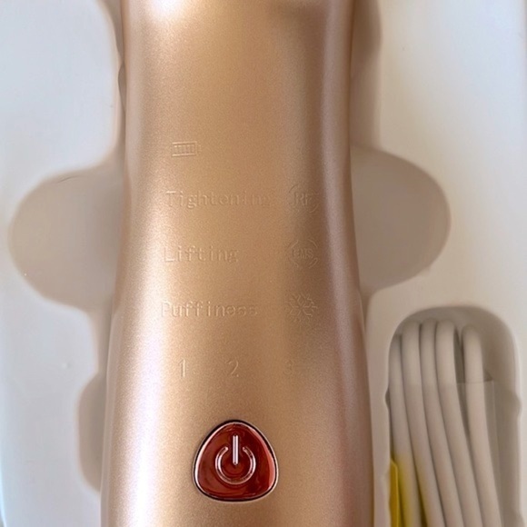 Brand New Radio Frequency Skin Tightening Lifting Anti-Aging Face Massager - Picture 4 of 12